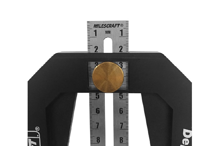 #8601  깊이게이지 (Depth gauge)